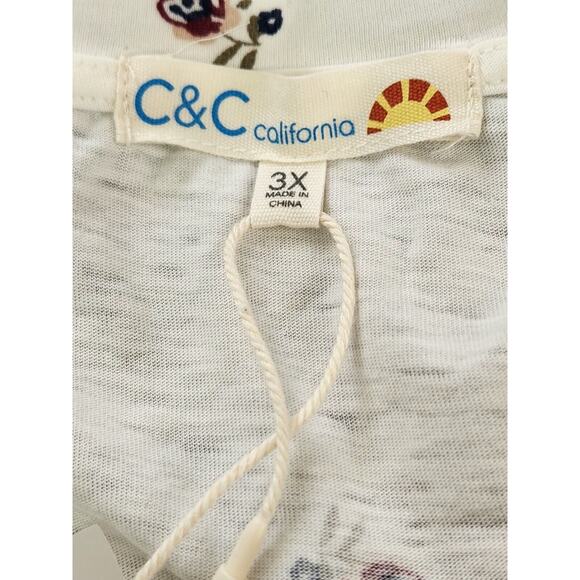 C&C California Tee Size 3X Short Sleeves Ditsy Floral - Picture 11 of 12